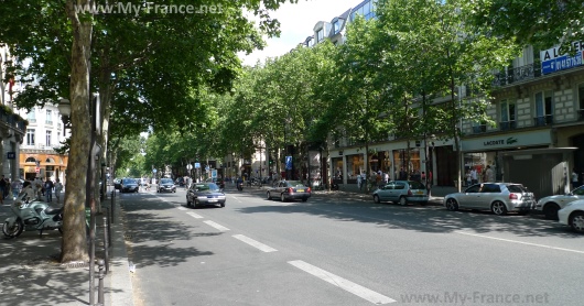 Бульвар Капуцинок в Париже